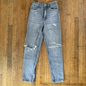 Zara Women’s Jeans Gray Wash High Waisted Distressed Size 32